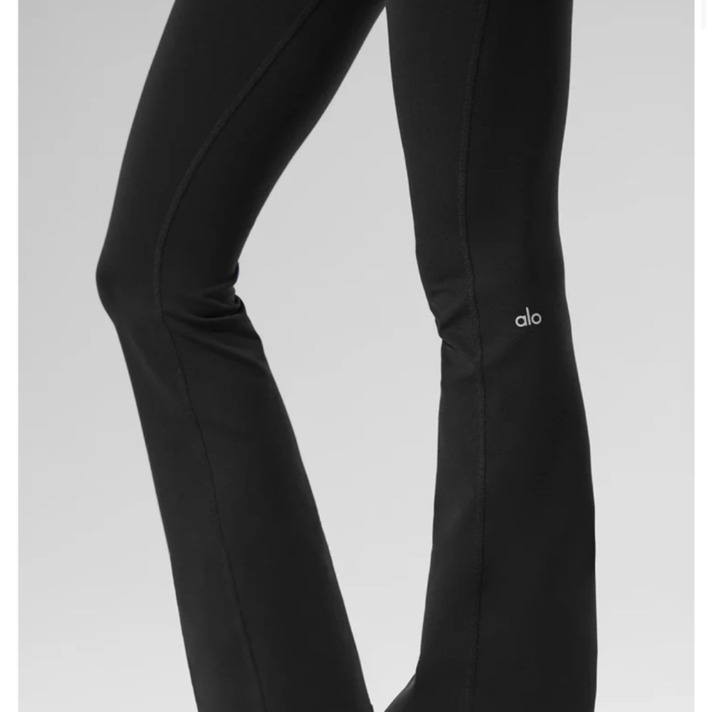ALO Yoga Airbrush High-Waist 7/8 Bootcut Legging